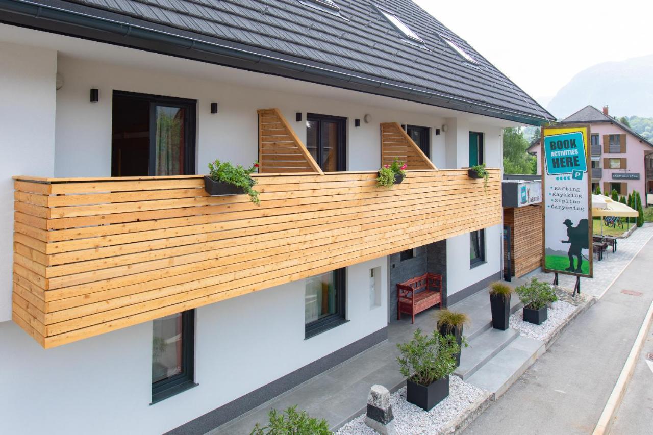 Hostel Soca Rocks Бовец Экстерьер фото