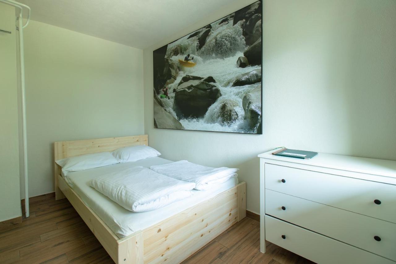 Hostel Soca Rocks Бовец Экстерьер фото