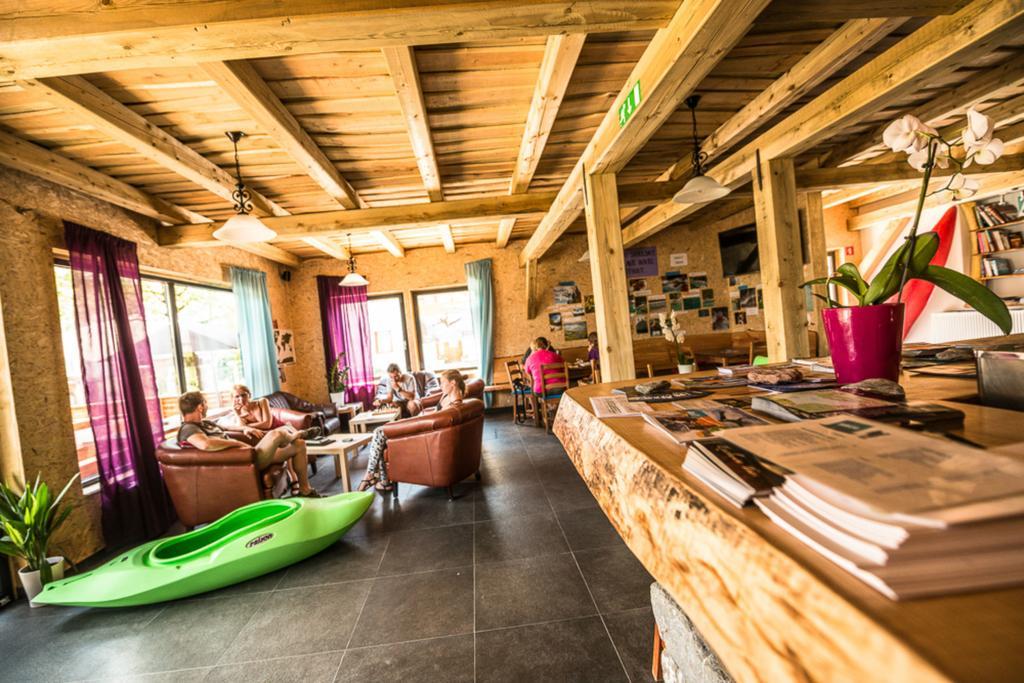 Hostel Soca Rocks Бовец Экстерьер фото