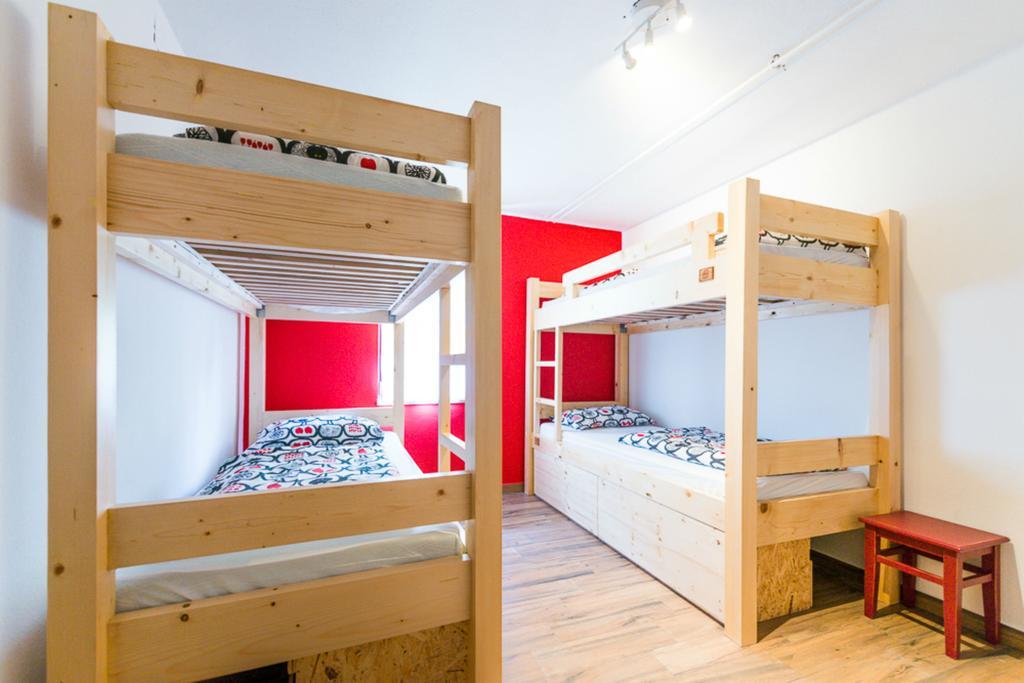 Hostel Soca Rocks Бовец Номер фото